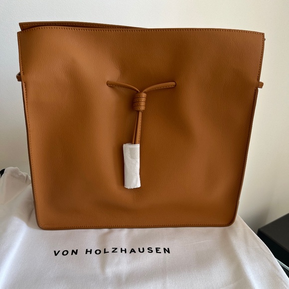 VON HOLZHAUSEN The Medium Shopper Caramel - Picture 1 of 14